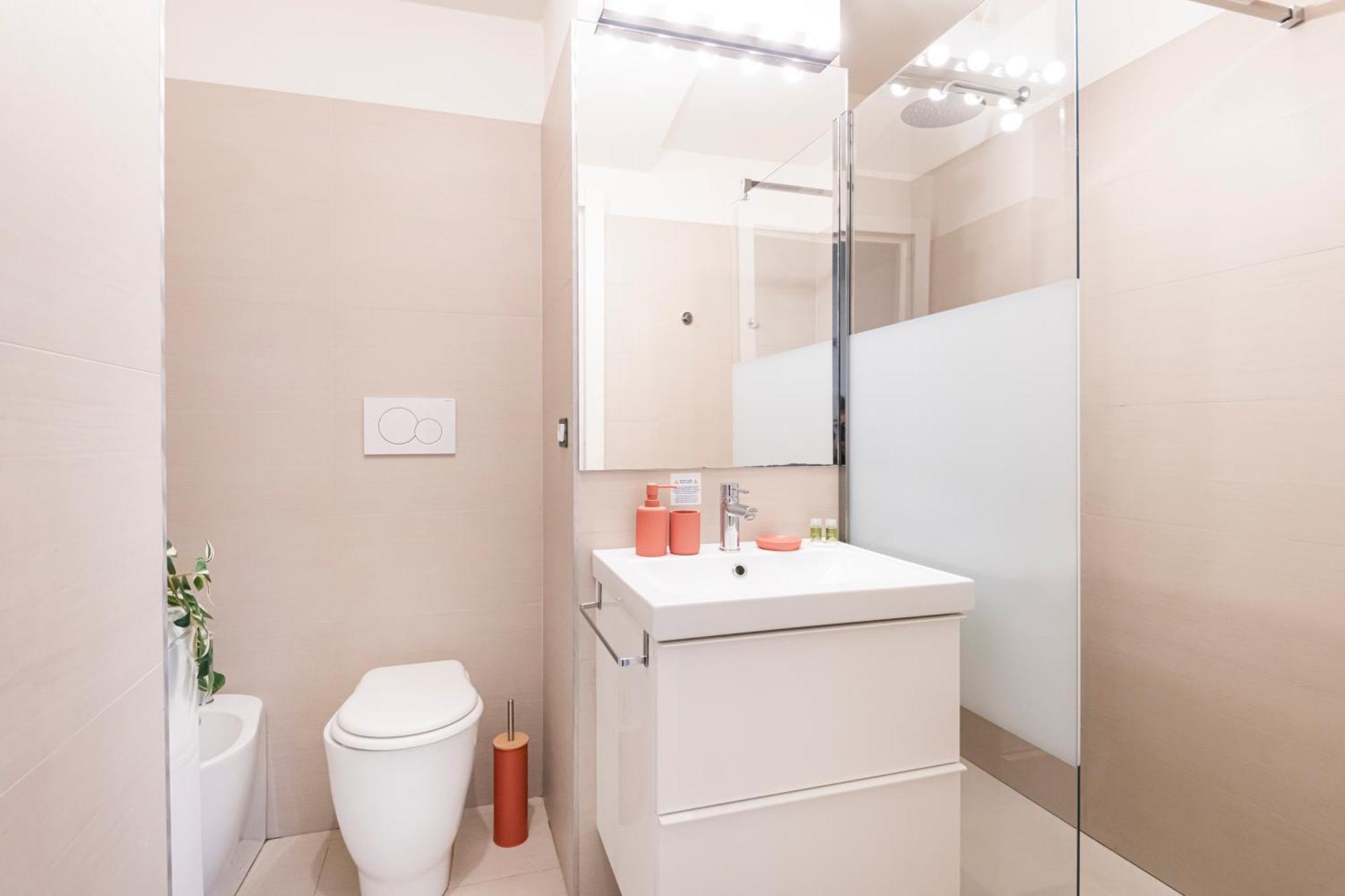 Amazing In San Babila Appartement